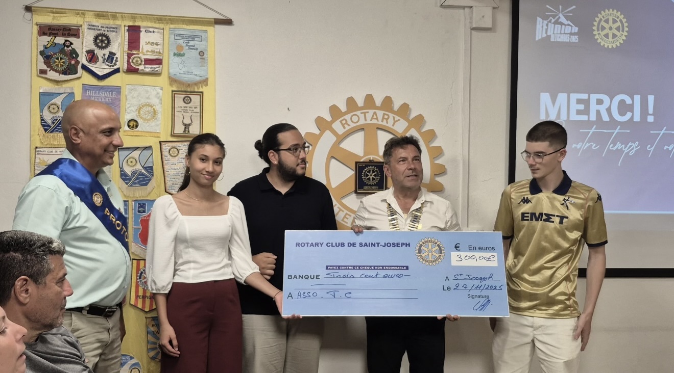 Membres du Rotary Club de Saint-Joseph engagés dans les actions du club